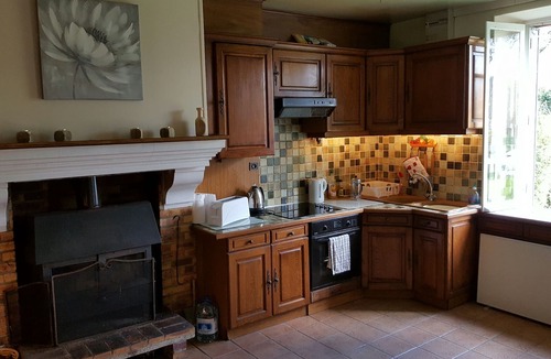 La Chatre-Langlin Cottage | Lovely traditional Berrichonne cottage close to Saint Benoit Du Sault