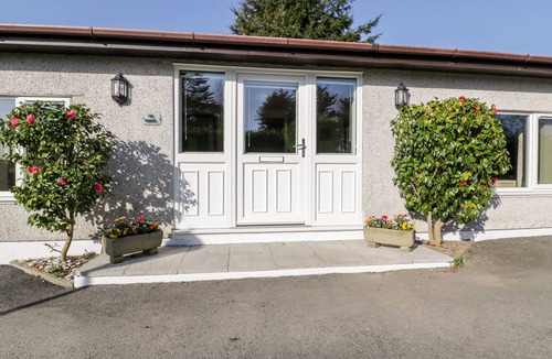 Truro House | LOWER BRAMBLESIDE, romantic, country holiday cottage in Truro