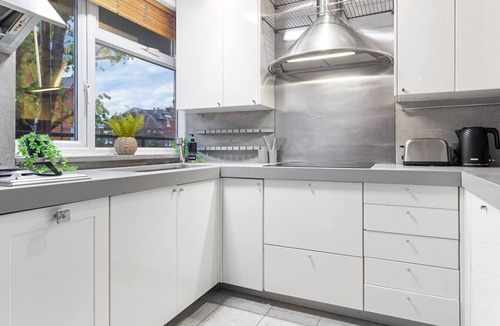 Town Apartment | Luxe Stays Putney & Stamford