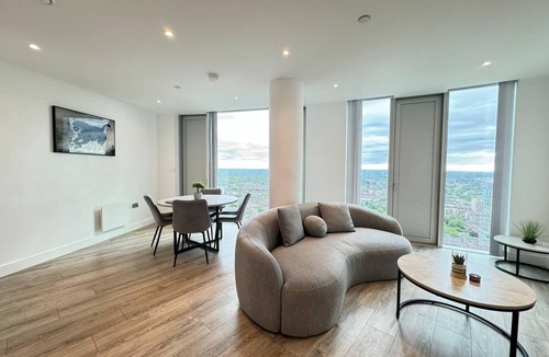 Castlefield Apartment | Luxurious Deansgate 3Bedroom Apartment Sleeps 10