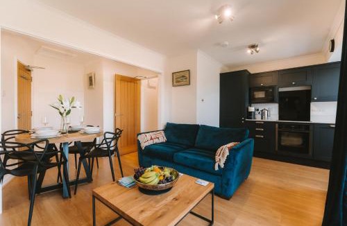 Maenporth Apartment | Luxury 2-Bed Apartment, Maenporth Beach, Falmouth