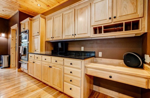 Estes Park House | Luxury and Privacy- A vacation that feels like home!