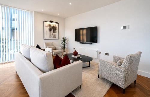 Eccles Apartment | Luxury Deansgate Apartment with City Views Sleeps 4 Long Stay Price Reductions