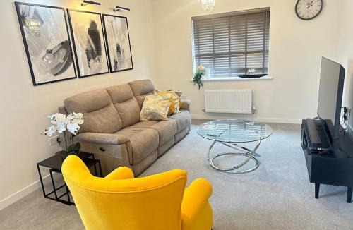 Wolverhampton House | Luxury four bedroom house