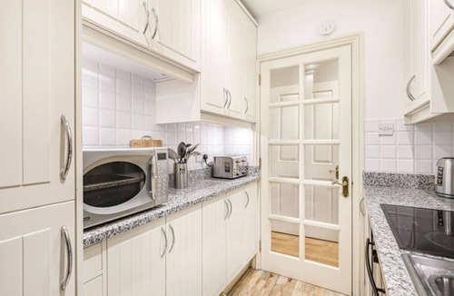 Knightsbridge Apartment | Luxury Knightsbridge Home | Next To Hyde Park