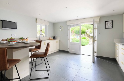 Charlestown House | Luxury Sleeps-14 Family Home — Steps from UNESCO Charlestown Harbour
