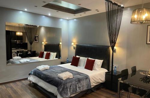 Puerto Banus Apartment | Luxury Suite Hotel Occidental Puerto Banus