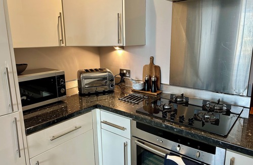 Aberystwyth Apartment | Luxury town centre 2 bedroom apartment