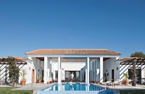 Benalup-Casas Vieja Villa | Luxury villa with private swimming pool - golf view (cleaning incl.)