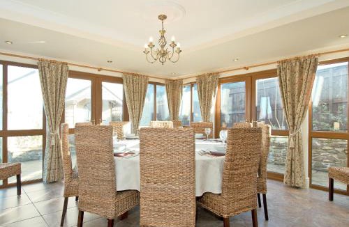 Aberaeron House | Magnolia Cottage