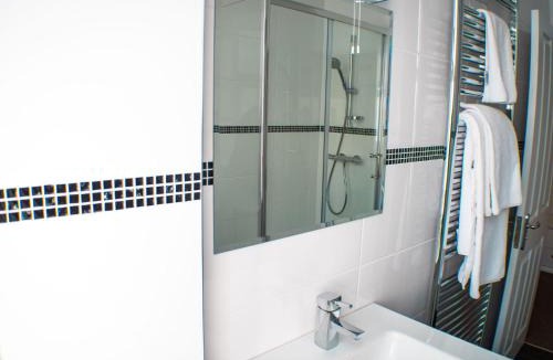 Douglas House | Mereside