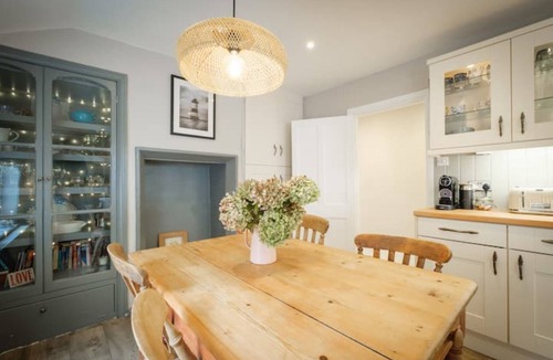 Seaton Cottage | Mesmerising sea views above the beach Cornwall.