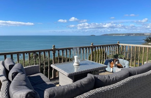 Seaton Cottage | Mesmerising sea views above the beach Cornwall.