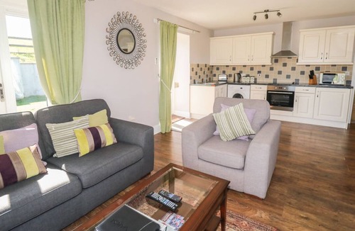 Launceston House | Middle Barn, Launceston