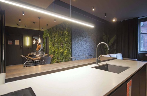 Manchester City Centre Apartment | Midnight | The Heim