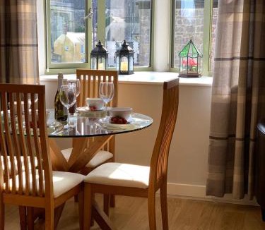 Pembroke Apartment | Mill Pond View