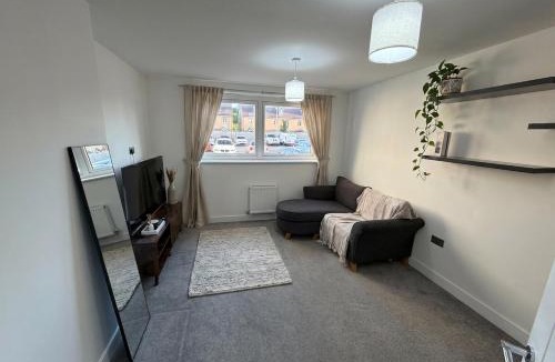 Arlesey Apartment | Modern 1-Bed Apartment in Arlesey with Free Parking & Fast WiFi