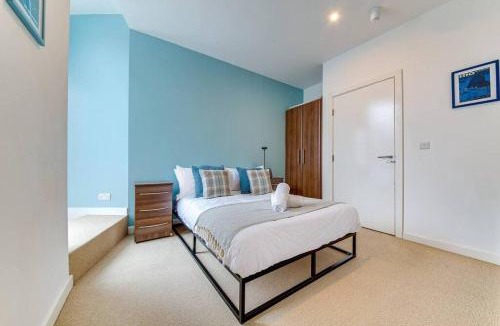 Sheffield City Centre Apartment | Modern City Centre Apartment 2 x Double En-Suite