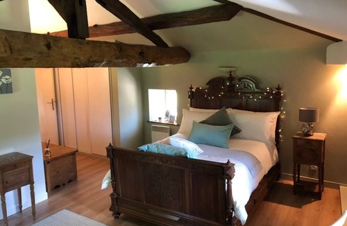 Bussiere-Poitevine House | Modern Farmhouse with Garden Retreat – Haute-Vienne, France