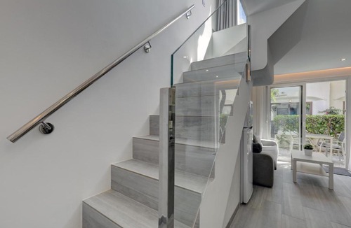 Playa del Sol-Villacana Apartment | Modern house only a 3 minute walk to the beach.