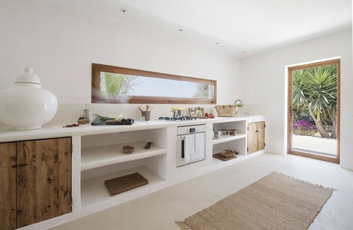 Sant Josep de sa Talaia House | Modern house with Ibiza spirit