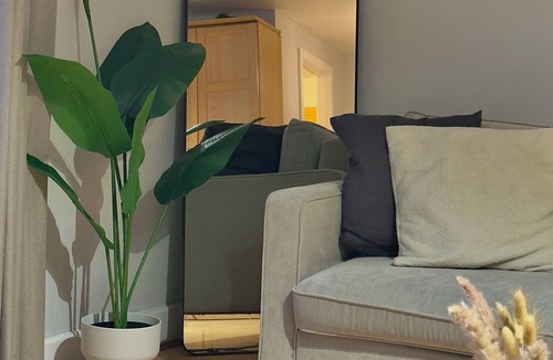 Island Gardens Apartment | Modern Studio in Central London near The O2