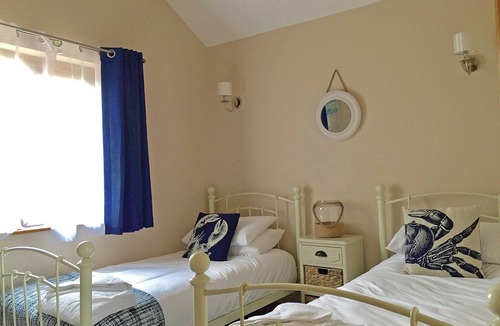 Upwood Ski Chalet | Modern yet rustic designed lodge, ideal for families or couples.