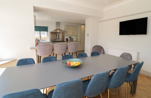 Amlwch Cottage | MONARFON, pet friendly, country holiday cottage in Amlwch