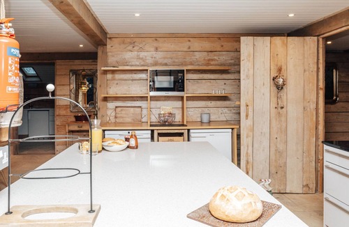 Cuddesdon House | Moonlight barn