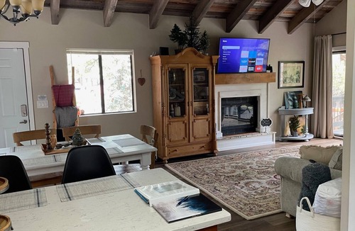 Kachina Village House | Mountain Pine Main House on Quiet Cul-de-sac-3 Decks-Views of Forest + Hot Tub!