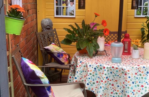 Belfast Apartment | Mountroyal Victorian Self Catering Apartments 3&4. (Sleeps9.)