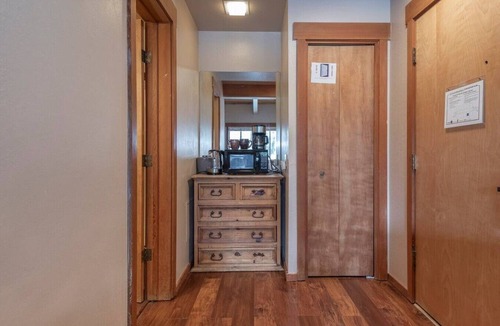 Tahoe Woods Apartment | Mtn Hideaway (Rm) @ Granlibakken, near Lake & Ski