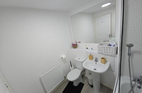 Stourbridge Apartment | Nash Gardens Luxury Retreat
