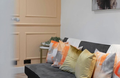 Leith Apartment | Newly Refurbished | Central | 3 Guests