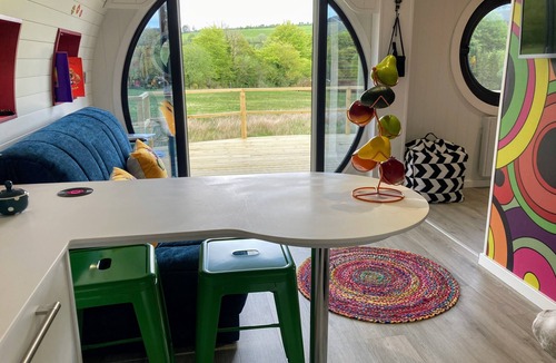 Tal-gareg Cabin | Next Level Glamping in West Wales