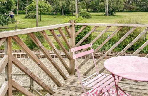 Woodbridge House | Nightingales