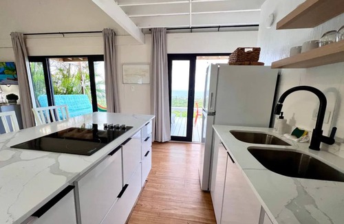 Isabela Ski Chalet | Ocean view romantic getaway chalet