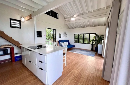 Isabela Ski Chalet | Ocean view romantic getaway chalet