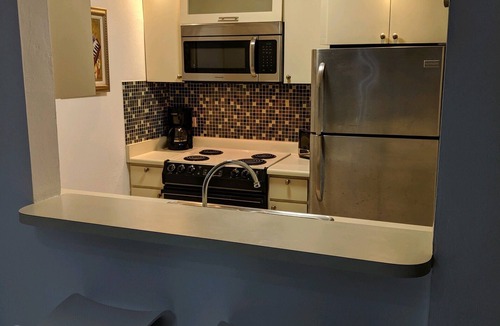 La Pared Condo | Oceanfront, Hear waves 24/7, 2 bedroom condo w full kitchen, Prime location
