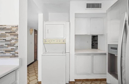 Isla Verde Apartment | Oceanfront | Terrace | Communal Pool | AC