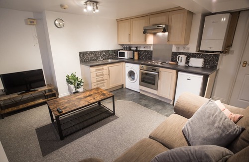 Southville Apartment | October Discount - Long Stay - Contractors