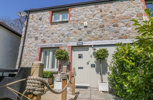 Charlestown Cottage | Oh Buoy!