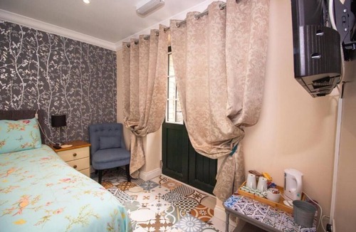 Pencader Bed & Breakfast | Old School B and B