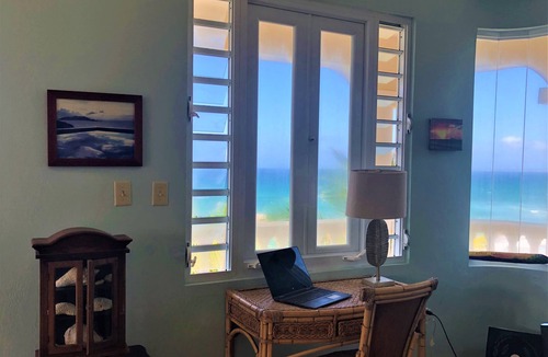 Puntas Villa | On Ocean&Sandy Beach-Private access to beach! Air conditioned. Standby Generator