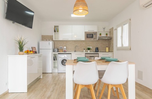 Cala d'Or House | ONA 2 - Charming apartment with shared swimming pool and free WiFi