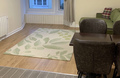 Ryde Apartment | One Bed Flat Can Sleep Up To 4