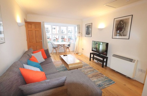 Bristol City Centre Apartment | One bedroom flat in the heart of Bristol