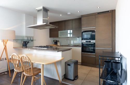 Whitechapel Apartment | Open Plan large apartment