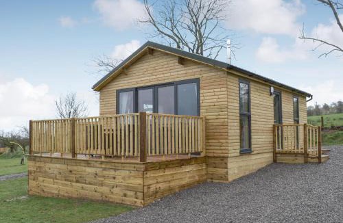 Westward House | Osprey Lodge