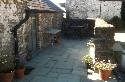 Llandovery House | Owl Barn Great Brecon Beacons views A stylish modern barn conversion for 5.
